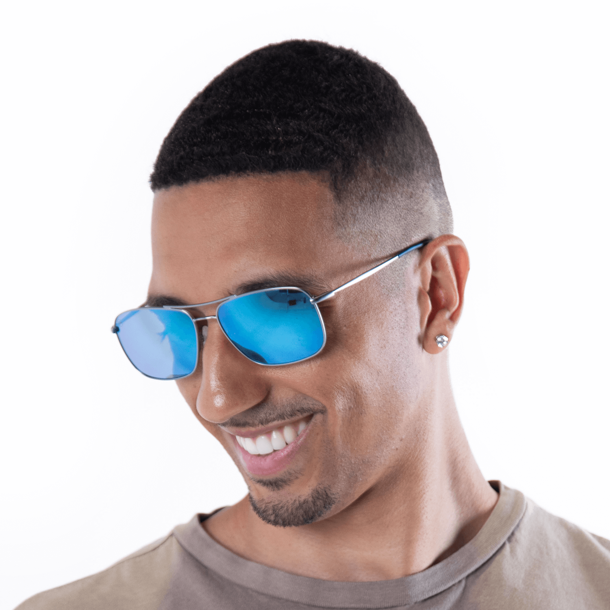A male model wearing Crenshaw Blueberry sunglasses, size medium.