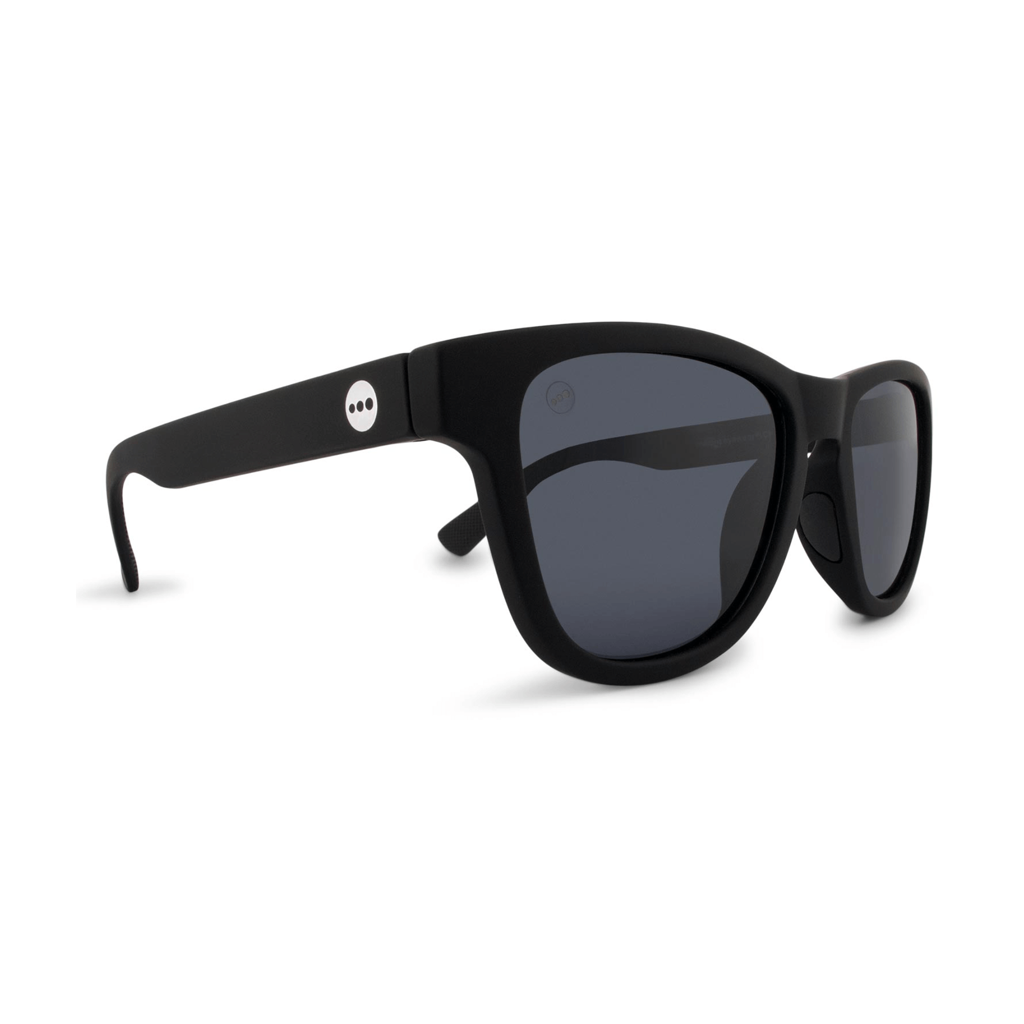 Valencia Blackberry sunglasses, size medium, angle view.